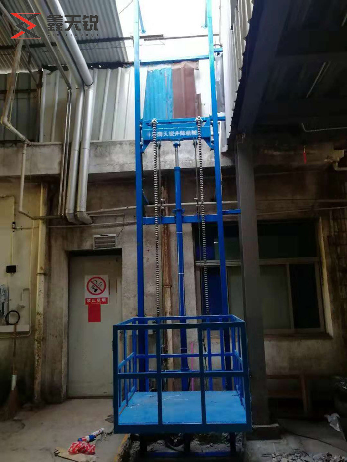伊犁导轨式升降货梯